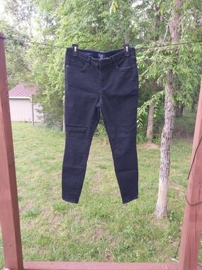 NYDJ Black Skinny Jeans - High-Rise Stretch